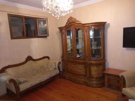 2 otaqlı köhnə tikili - Yeni Günəşli q. - 50 m²