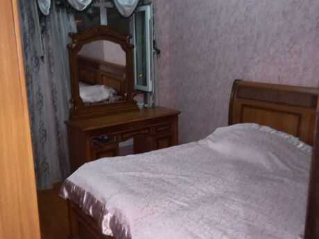 2 otaqlı köhnə tikili - Yeni Günəşli q. - 50 m²