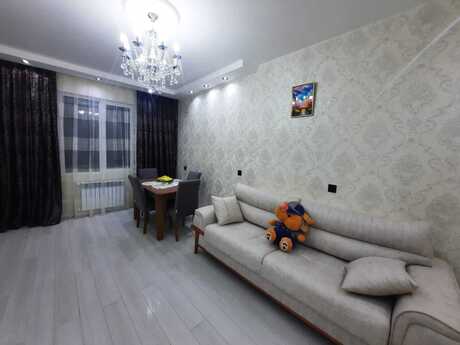 2 otaqlı köhnə tikili - Memar Əcəmi m. - 55 m²