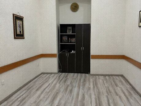 2-комн. офис - м. Ичеришехер - 75 м²