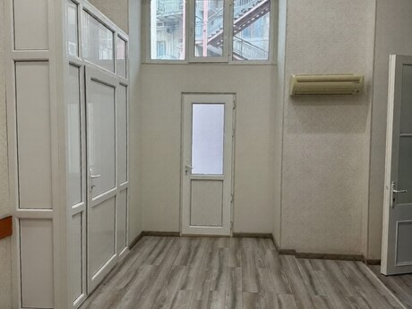 2-комн. офис - м. Ичеришехер - 75 м²