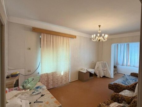 4 otaqlı köhnə tikili - İnşaatçılar m. - 110 m²