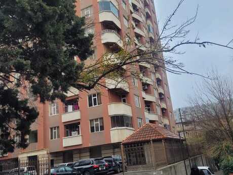Объявление №6067427 - Баку, м. Элмляр Академиясы, 2-комн., 46 м², 4/5 этаж
