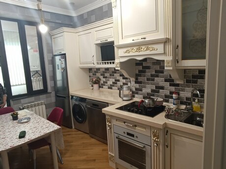 1 otaqlı yeni tikili - Memar Əcəmi m. - 70 m²