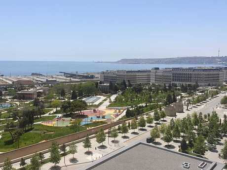 7 otaqlı yeni tikili - Ağ şəhər q. - 342 m²