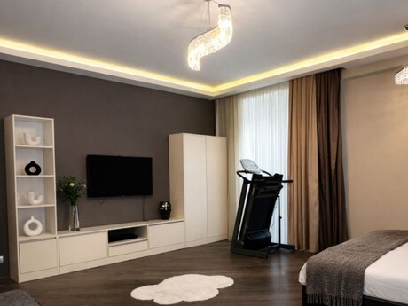 4 otaqlı yeni tikili - Nəriman Nərimanov m. - 150 m²