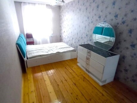 2 otaqlı köhnə tikili - Neftçilər m. - 50 m²