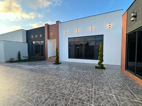 4 otaqlı həyət evi/bağ evi - Şüvəlan q. - 160 m²