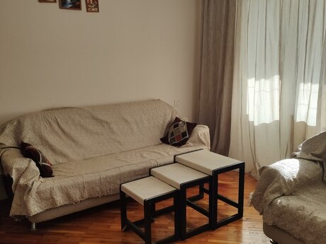 2 otaqlı köhnə tikili - Xətai r. - 55 m²