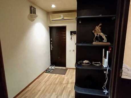 5 otaqlı köhnə tikili - Gənclik m. - 110 m²