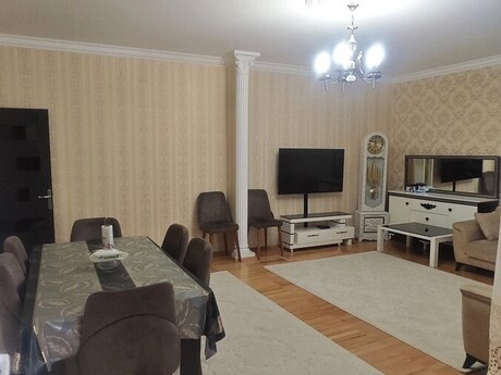 4 otaqlı köhnə tikili - Binəqədi r. - 130 m²