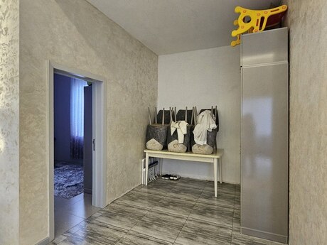 3 otaqlı həyət evi/bağ evi - Novxanı q. - 120 m²