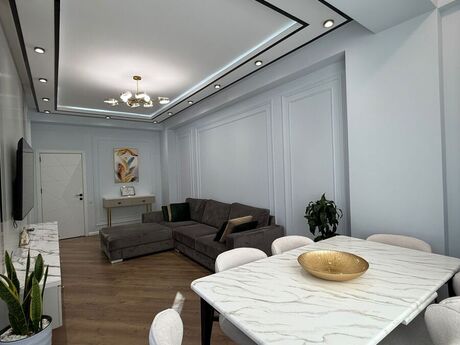 3 otaqlı yeni tikili - Azadlıq Prospekti m. - 120 m²
