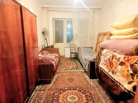 2 otaqlı köhnə tikili - Həzi Aslanov m. - 70 m²
