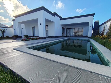 4 otaqlı həyət evi/bağ evi - Şüvəlan q. - 200 m²