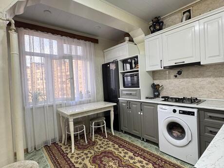 4 otaqlı köhnə tikili - Qara Qarayev m. - 85 m²