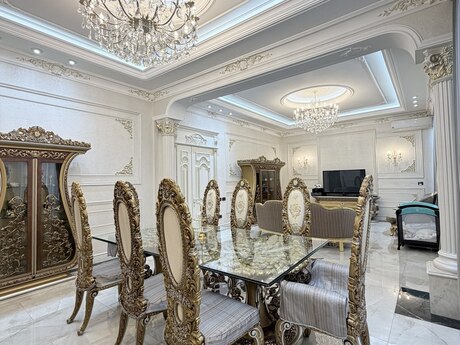 4 otaqlı köhnə tikili - Sahil m. - 215 m²
