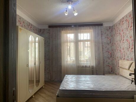 3 otaqlı köhnə tikili - Avtovağzal m. - 70 m²