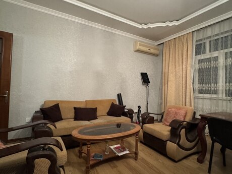 1-комн. новостройка - м. 8 ноября - 60 м²