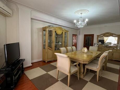 4 otaqlı yeni tikili - 20 Yanvar m. - 142 m²