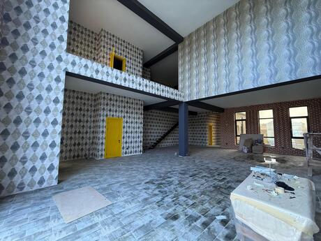 10 otaqlı həyət evi/bağ evi - Sea Breeze q. - 550 m²