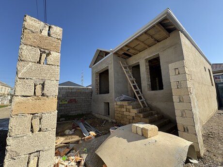 3 otaqlı həyət evi/bağ evi - Savalan q. - 65 m²