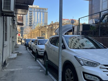 Объявление №6067742 - Баку, м. Сахил, 2-комн., 40 м², 1/2 этаж