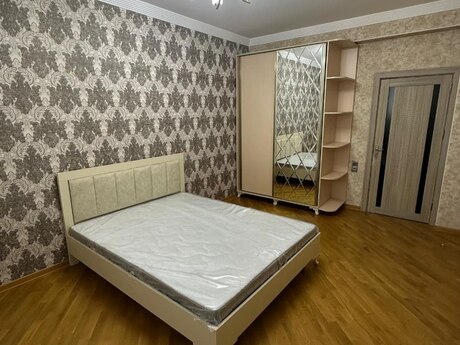 3 otaqlı yeni tikili - Bakıxanov q. - 100 m²