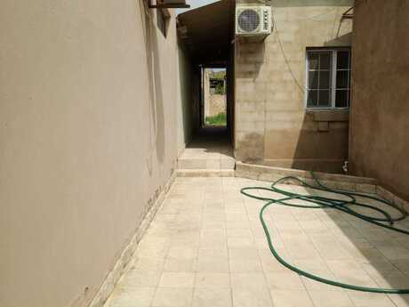 4 otaqlı həyət evi/bağ evi - Buzovna q. - 109 m²