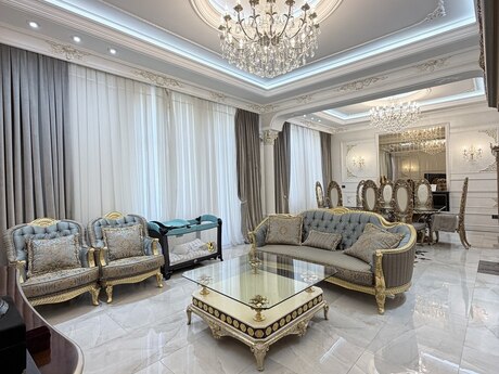 3 otaqlı köhnə tikili - 28 May m. - 215 m²