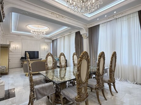 3 otaqlı köhnə tikili - 28 May m. - 215 m²