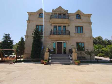 6 otaqlı həyət evi/bağ evi - Mərdəkan q. - 500 m²