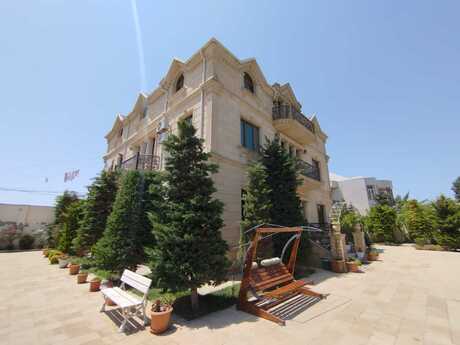 6 otaqlı həyət evi/bağ evi - Mərdəkan q. - 500 m²