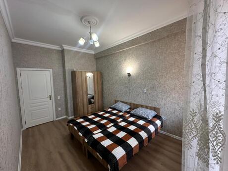 Elan №6067847 - Bakı, Saray q., 2 otaqlı, 70 m², 9/14 mərtəbə