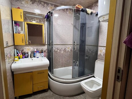 3 otaqlı köhnə tikili - Həzi Aslanov m. - 60 m²