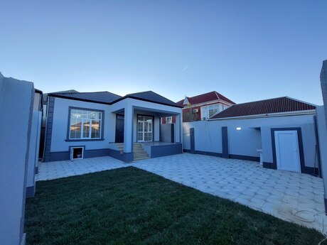 4 otaqlı həyət evi/bağ evi - Hövsan q. - 114 m²