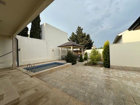 4 otaqlı həyət evi/bağ evi - Şüvəlan q. - 200 m²