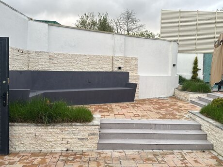 5 otaqlı həyət evi/bağ evi - Qəbələ - 230 m²