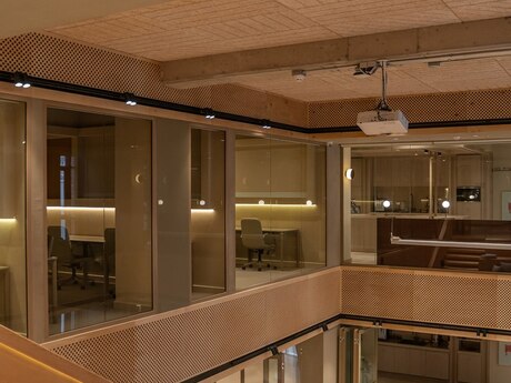 5-комн. офис - м. Сахил - 275 м²