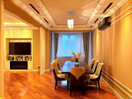 4 otaqlı mənzil, 216 m², Nəsimi: 640 000 ₼ 2