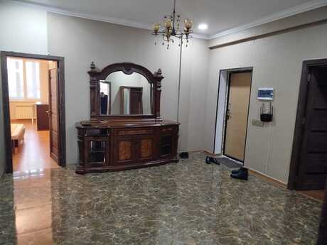 4 otaqlı yeni tikili - Yeni Yasamal q. - 120 m²