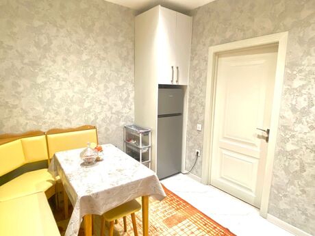 2 otaqlı köhnə tikili - Nəriman Nərimanov m. - 60 m²