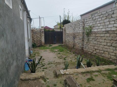 4 otaqlı həyət evi/bağ evi - Binə q. - 150 m²