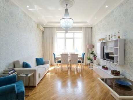 3-комн. новостройка - Наримановский  р. - 125 м²