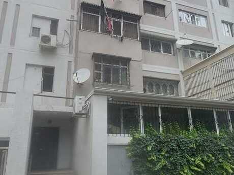 4 otaqlı köhnə tikili - 3-cü mikrorayon q. - 120 m²