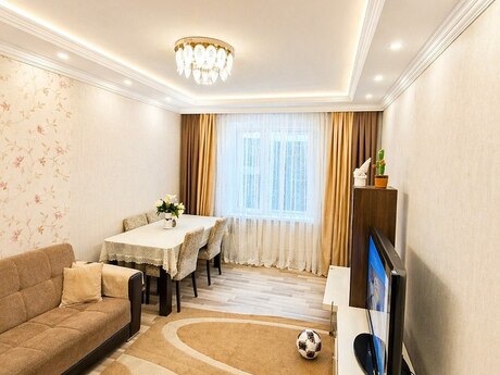 3 otaqlı köhnə tikili - Yeni Günəşli q. - 85 m²