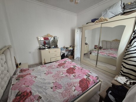 4 otaqlı həyət evi/bağ evi - Qala q. - 100 m²