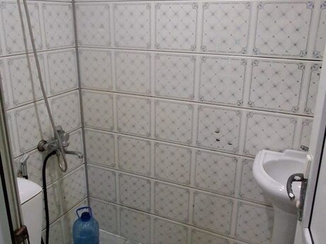 1 otaqlı həyət evi/bağ evi - Binəqədi r. - 15 m²