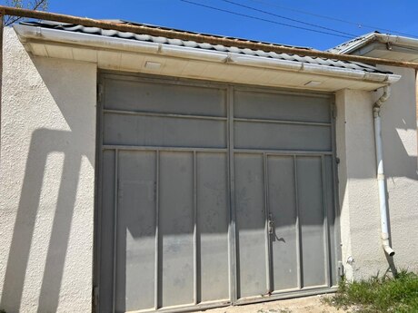 4 otaqlı həyət evi/bağ evi - Binə q. - 100 m²