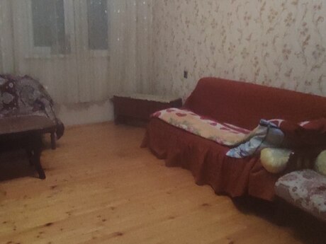 2 otaqlı həyət evi/bağ evi - Keşlə q. - 50 m²